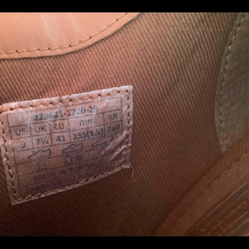 Levi’s Calimesa ankle boots; size 9 - Picture 8 of 8